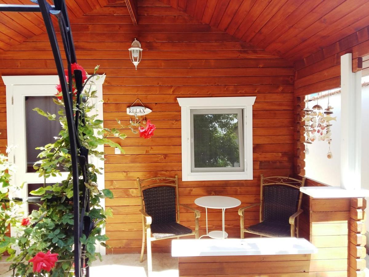 Guest House Yanita ヴァルナ エクステリア 写真