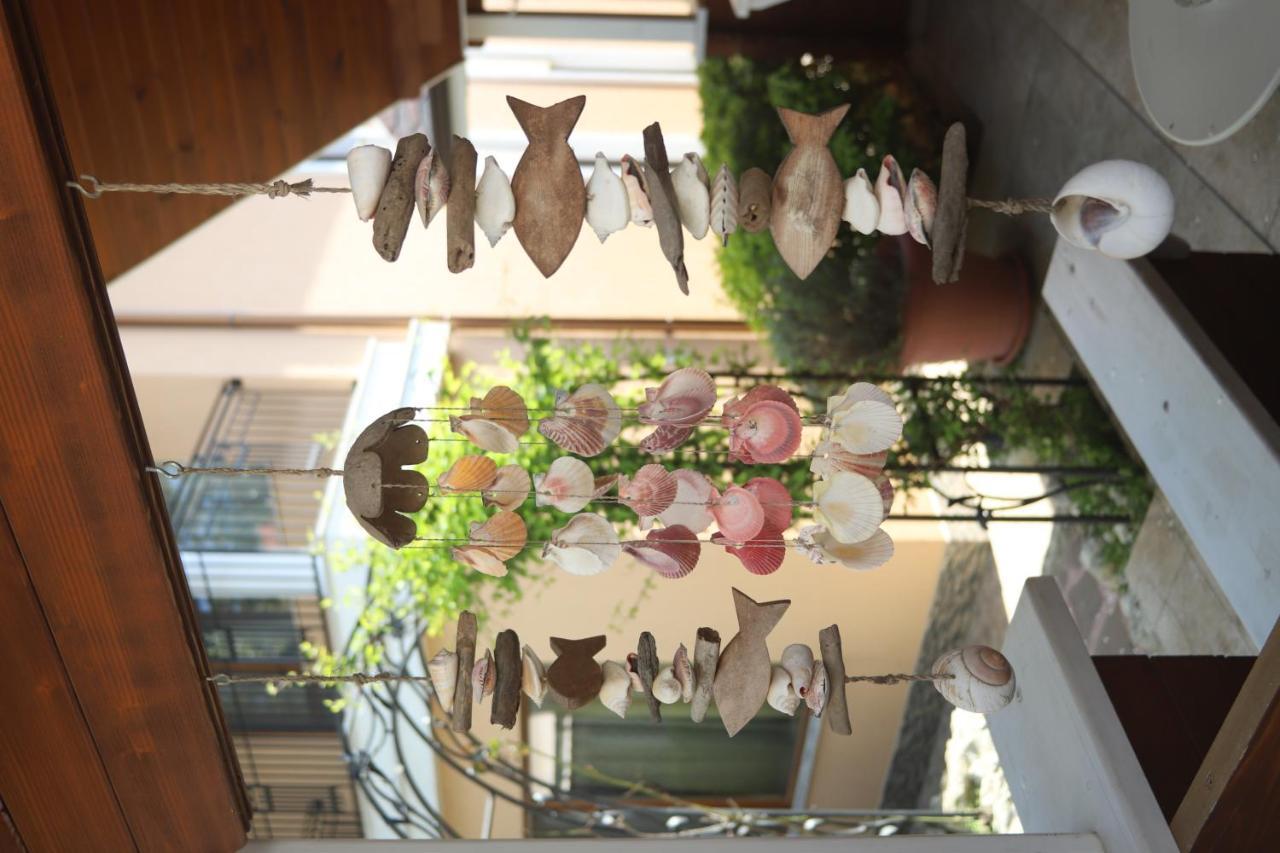 Guest House Yanita ヴァルナ エクステリア 写真