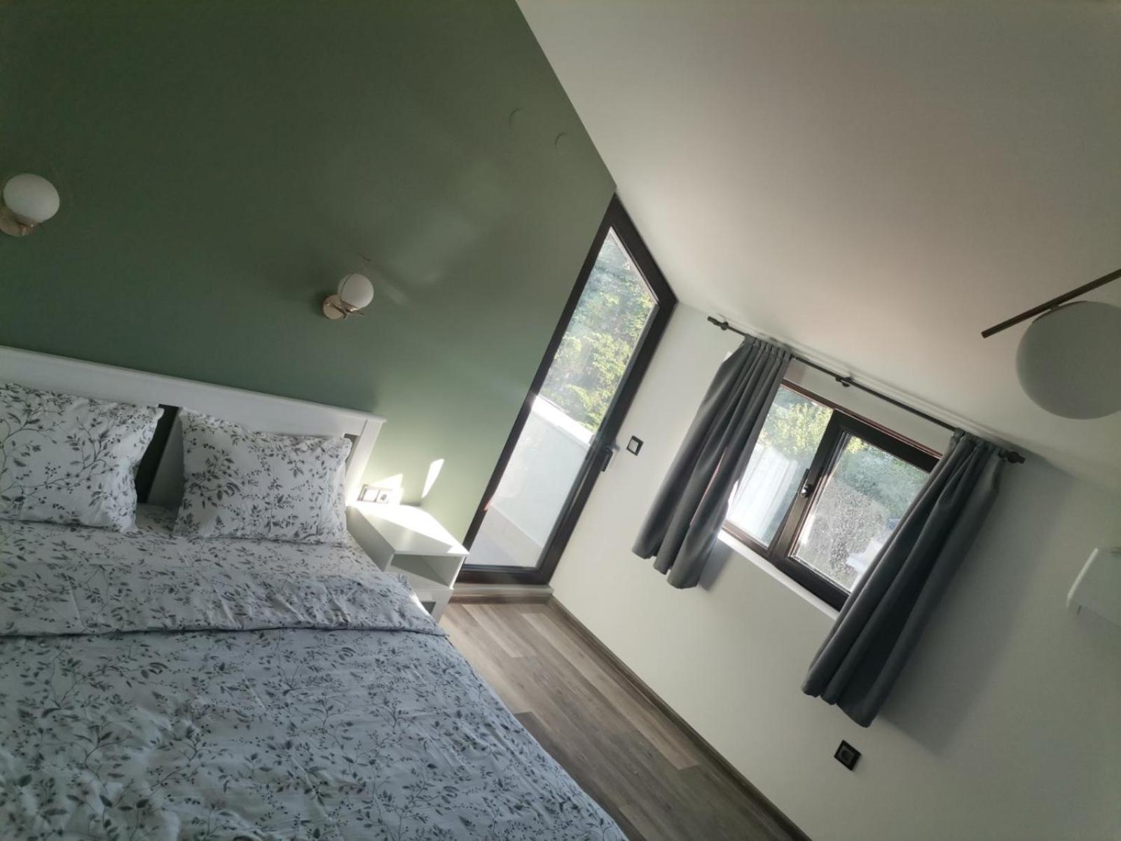Guest House Yanita ヴァルナ エクステリア 写真